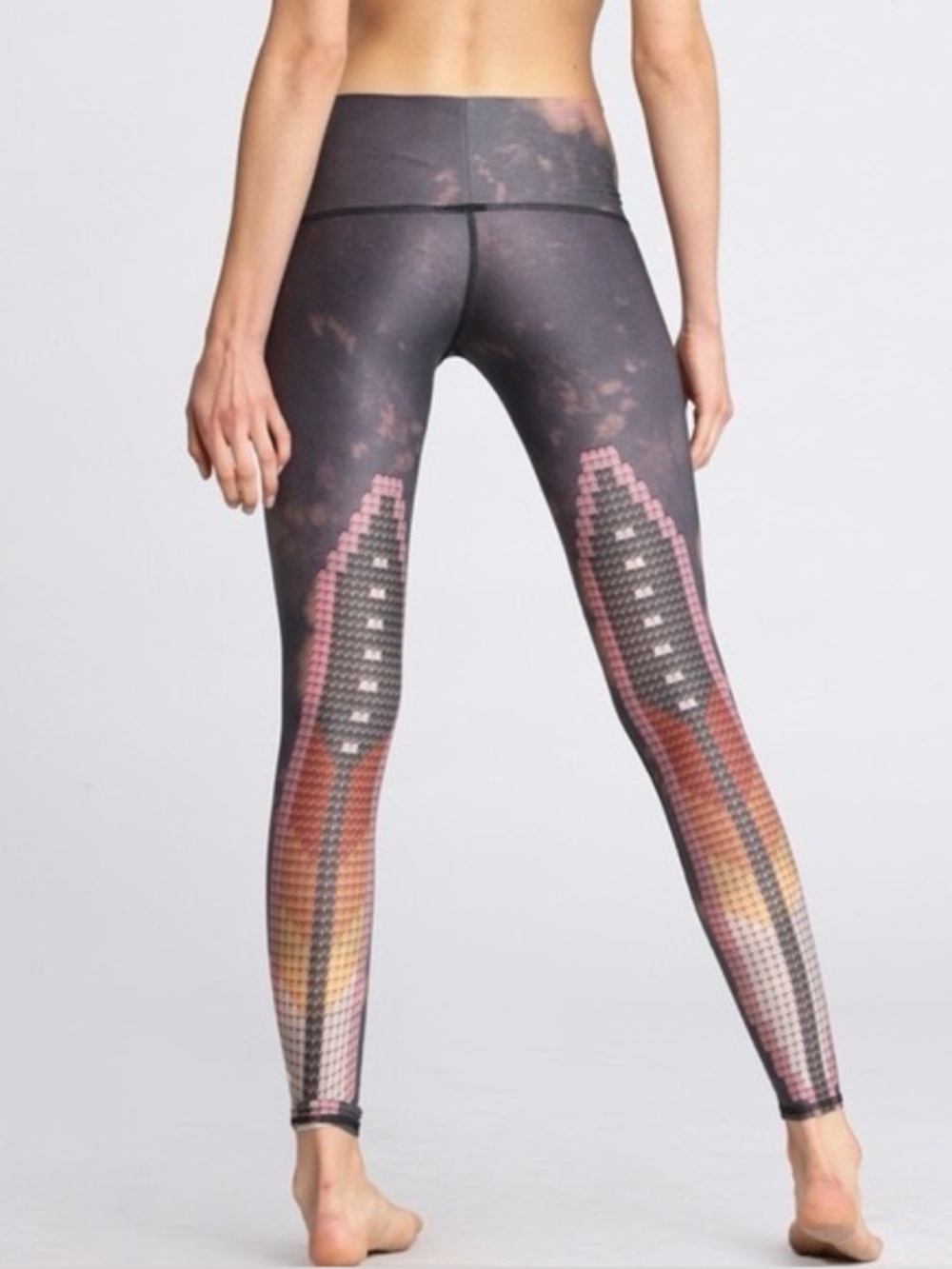 Teeki XS black and orange Sacred Feather Leggings